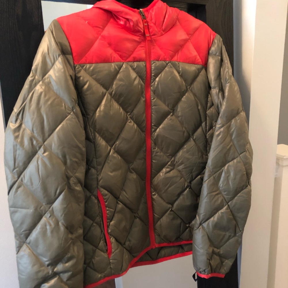 Eddie Bauer Women's Down Jacket. Color blocked in gray and hot pink.